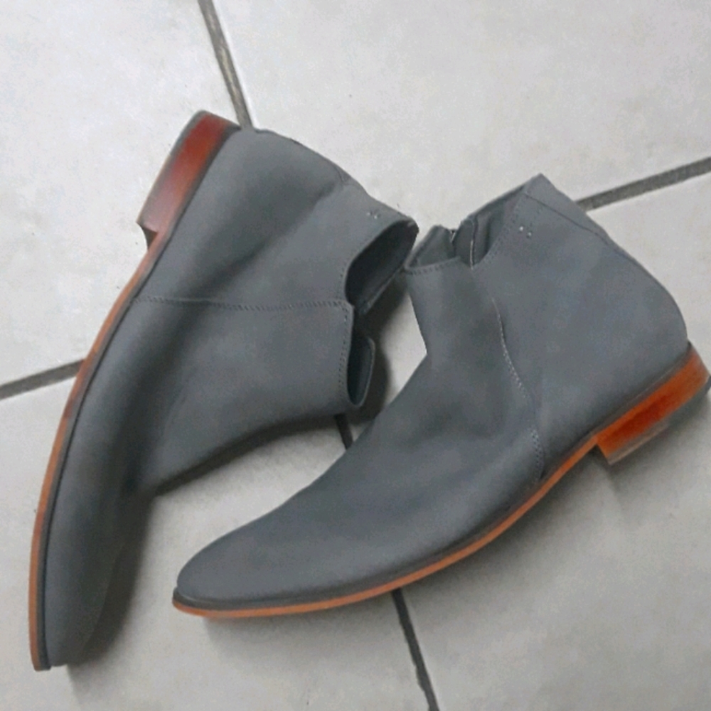 Gray Shoes